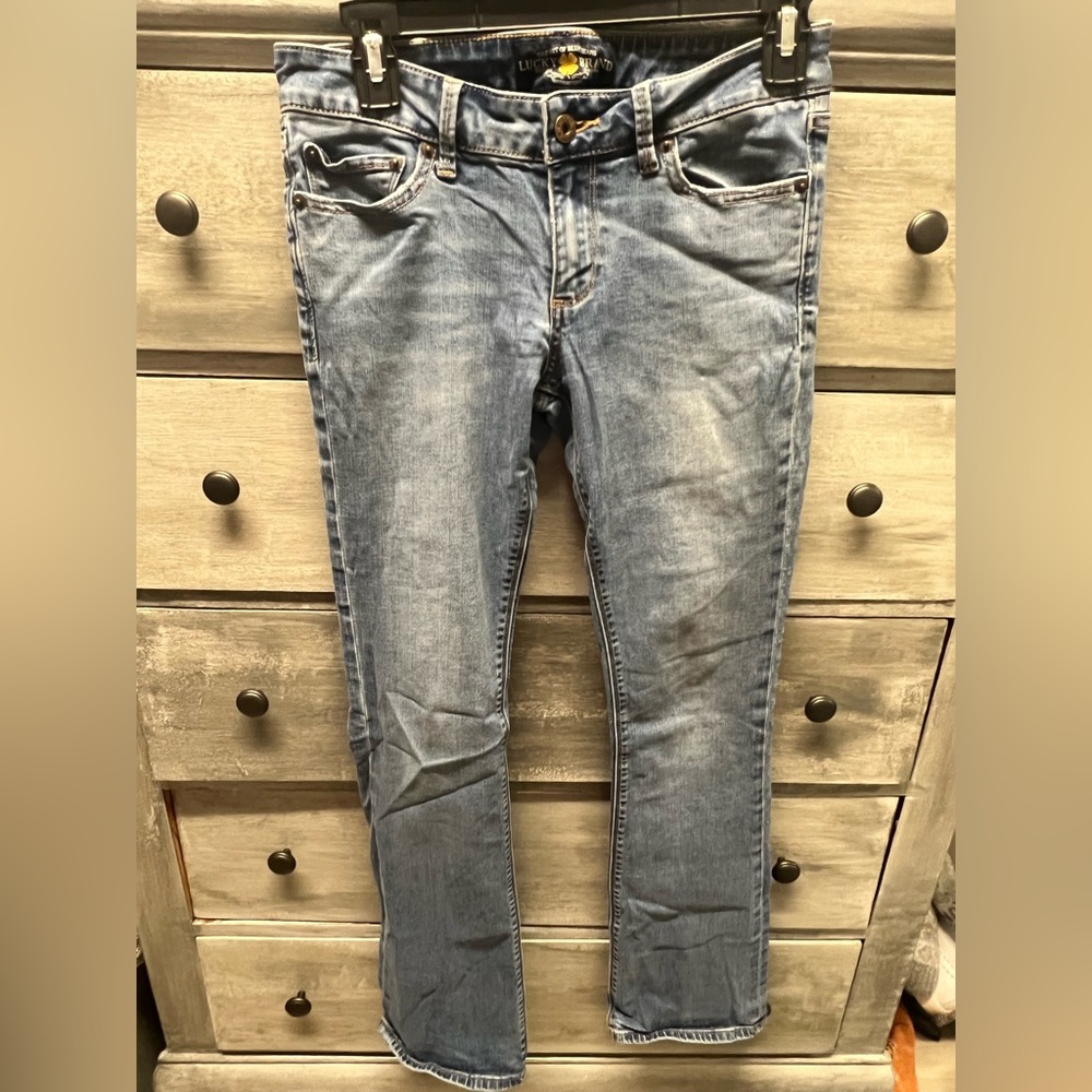 Moderately worn Flare legged Lucky Jeans